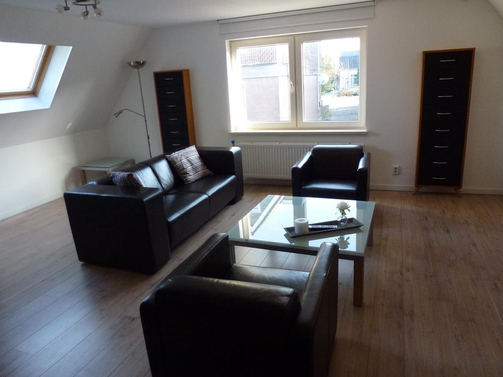 Schiphol Apartments Aalsmeer Rum bild